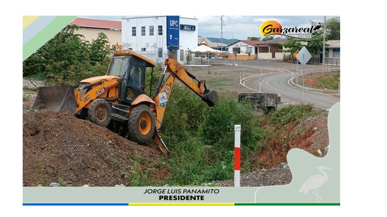 LIMPIEZA DE LAS QUEBRADAS QUE RODEAN NUESTRA CABECERA PARROQUIAL