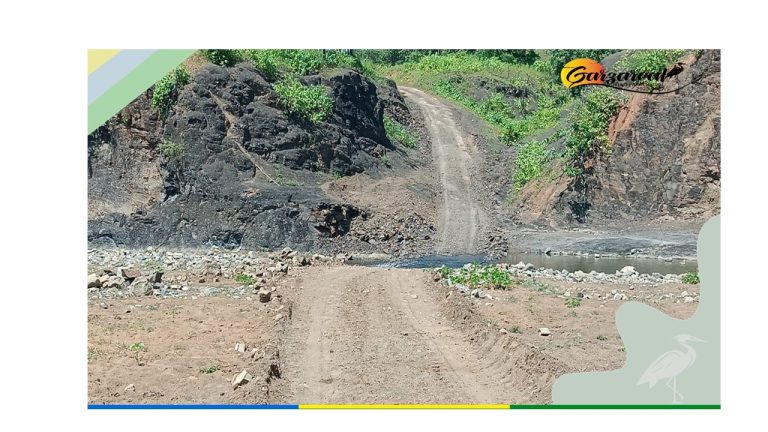 HABILITACION DEL TRAMO VIAL GARZAREAL – EL CHILCO – PAVAS